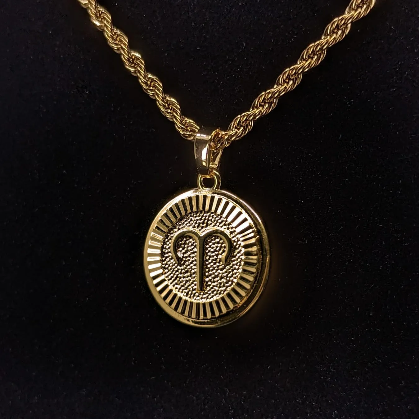 18k Gold Plated Zodiac Necklace & Pendant - Gold Necklace for Women & Men, Tarnish & Water Resistant, Birthday Gifts for Women & Men