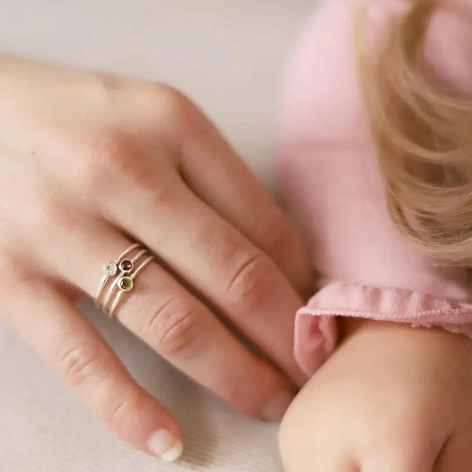 925 Sterling Silver Mother Child Birthstone Stackable Rings Set Mother Ring with Birthstone Mother Daughter Family Ring Mother's Day Jewelry Gifts for Wife