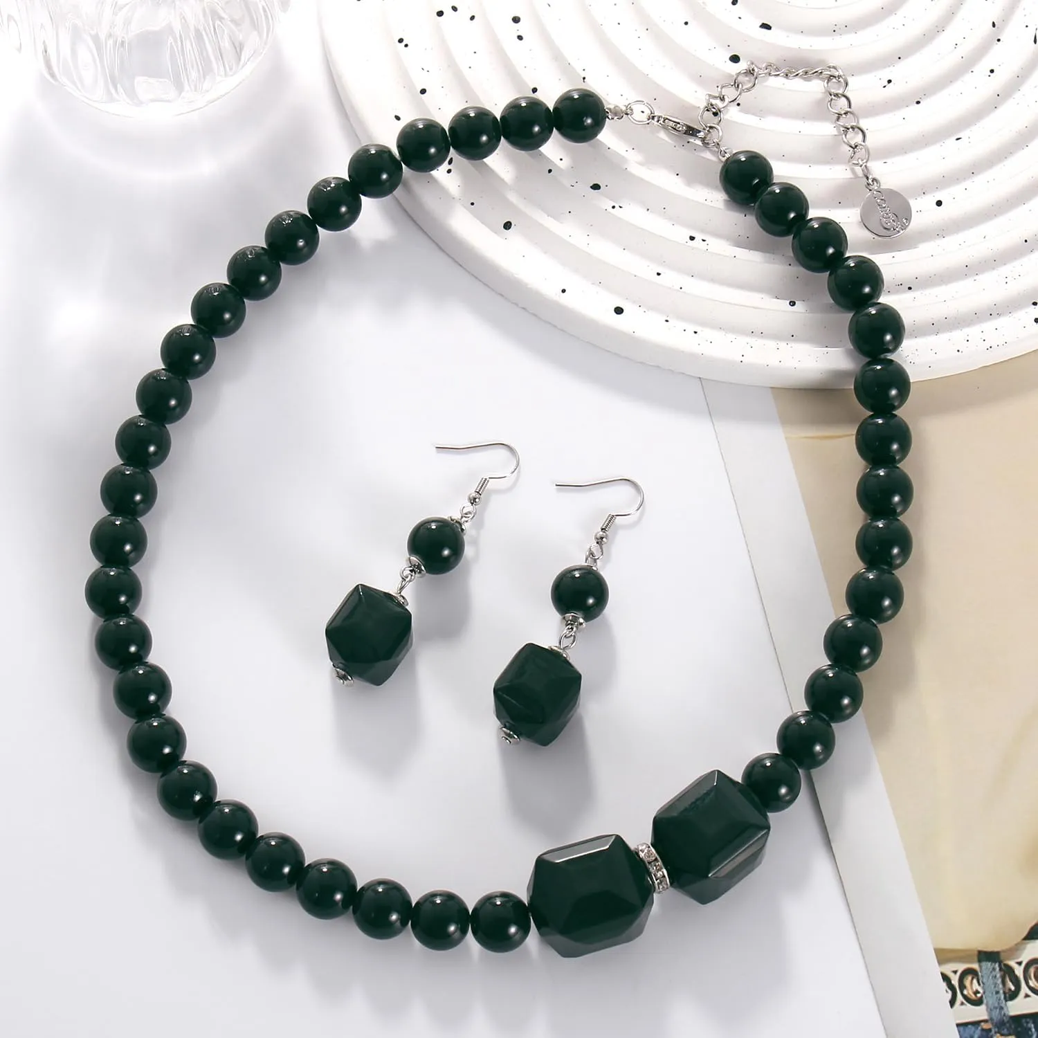Coiris Chunky Acrylic Beads Strand Necklaces Set,Statement Geometric Beads Necklace Earrings,Acrylic African Beaded Necklace for Accessory Jewelry