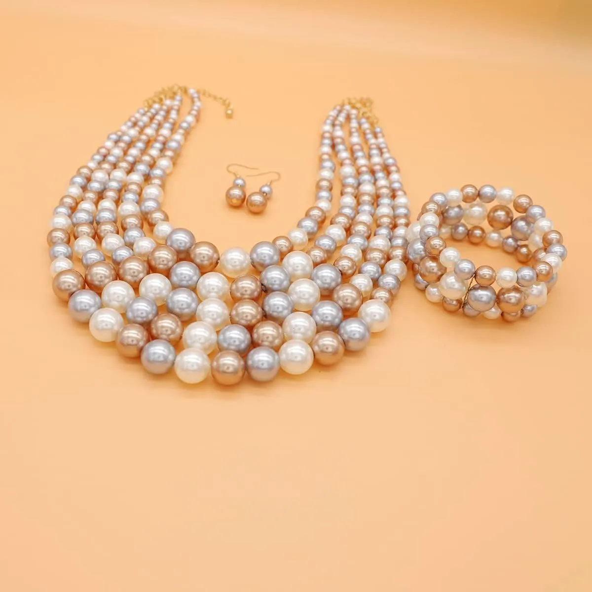 Colorful Faux Pearls Neckalce Set for Women Layered Chunky Pearl Necklaces Earrings Bracelet 1920s Costume Pearl Jewelry Set