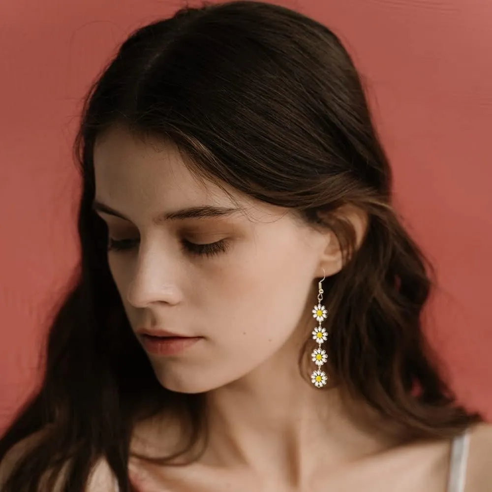 Daisy Flower Stud Earrings.Cute Chrysanthemum Dangle Earring Little Sun Flower Drop Earring for Women Jewelry