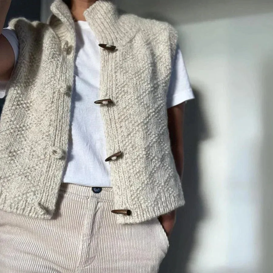 Emma | Sleek Sleeveless Vest