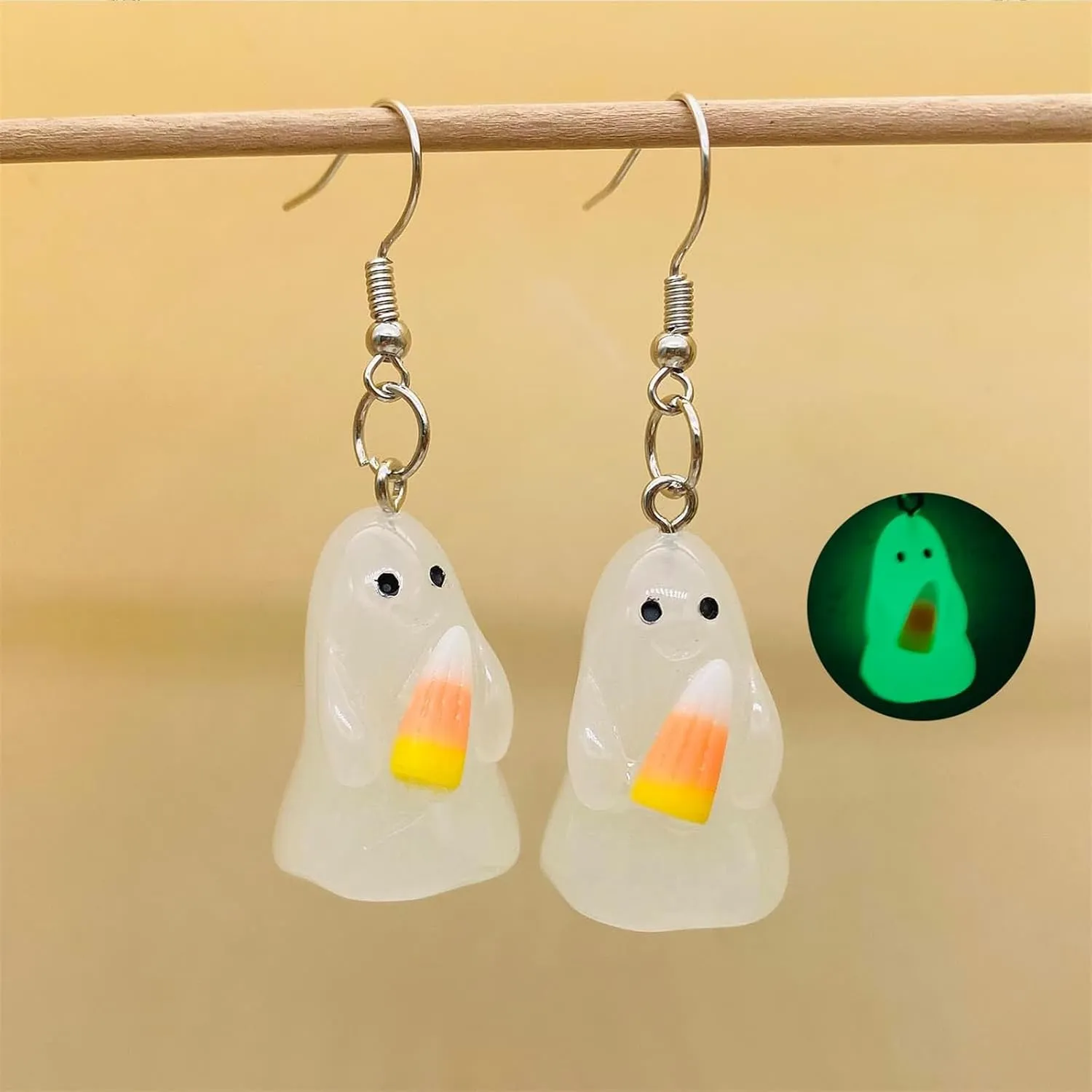 Halloween Ghost Earrings Funny Charm 3D Resin Evil Pumpkin Candy Corn Bloody Ghost Glow-in-The-Dark Transparent Spooky Dangle Drop Earrings for Women Goth Halloween Cosplay Christmas Party Fashion Jewelry