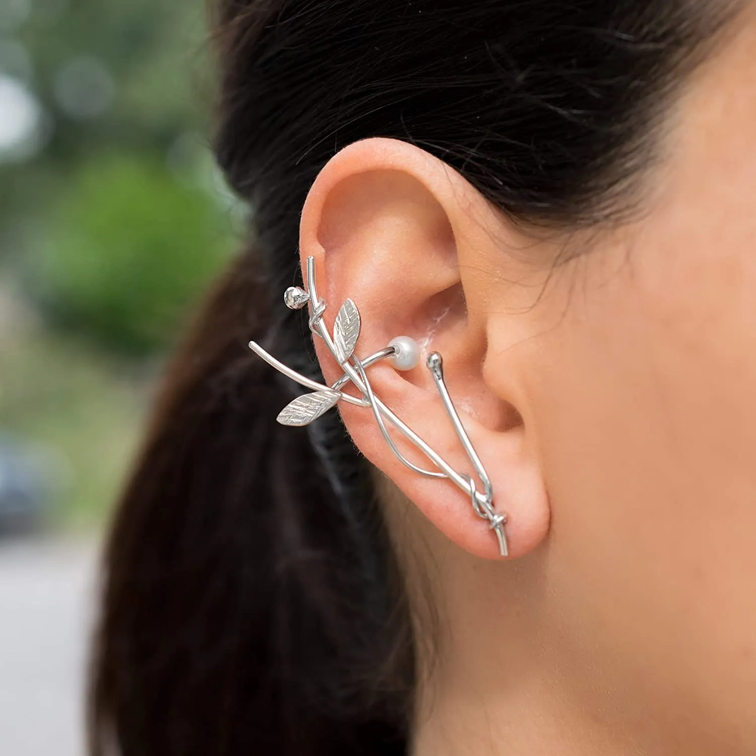 Handmade Ear Cuff Right Emmanuela gold sterling silver elf ear cuff earring statement earring wedding ear cuff ear climber claw earring twig