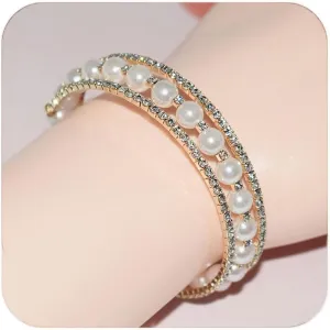 Imitition Pearl Stretch Cuff Bracelet for Women Adjustable Multilaye Rhinestone Cuff Bracelet Wedding Brides Holiday Party Jewelry