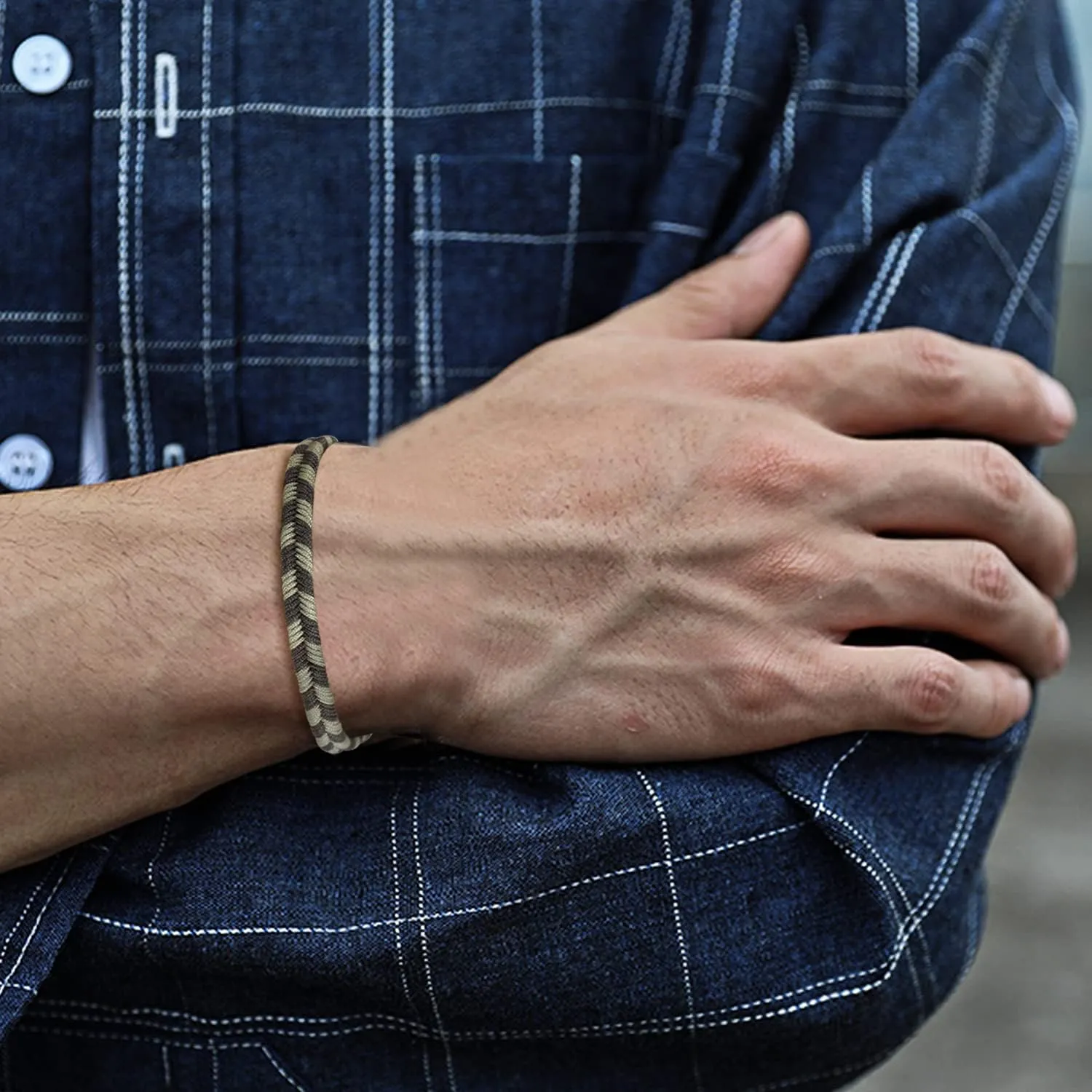 JENDEAR SHINE Braided Rope Bracelet for Men, Plaid Pattern Hand Braided Adjustable Nylon Bracelet, Birthday Friendship Gift for Men.