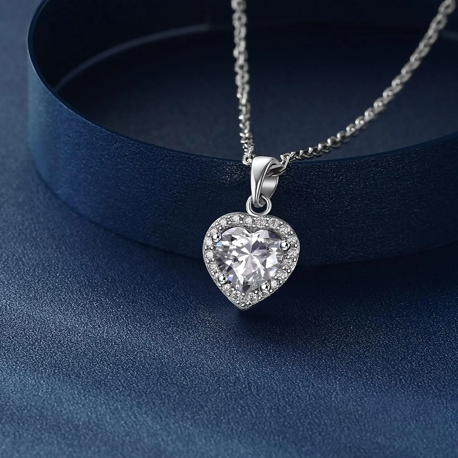 MomentWish Heart Necklace for Women, 1 Carat Simulated Moissanite Necklace for Her 925 Sterling Silver Halo Pendant Anniversary Valentine's Day Birthday Gifts for Mom Wife Girlfriend-Heart