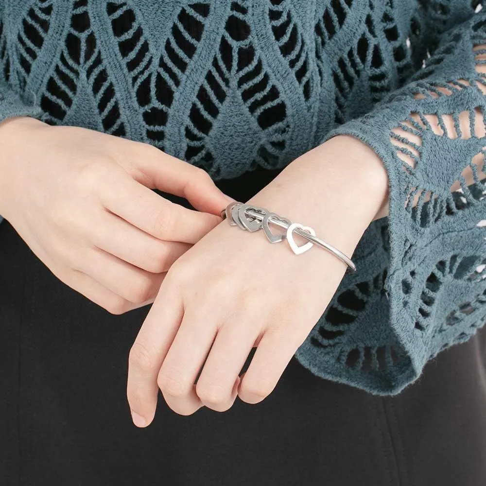 Personalized Women's Bracelet with Heart Pendants Custom 3-5 Names Bracelet Family Jewelry Gift for Women