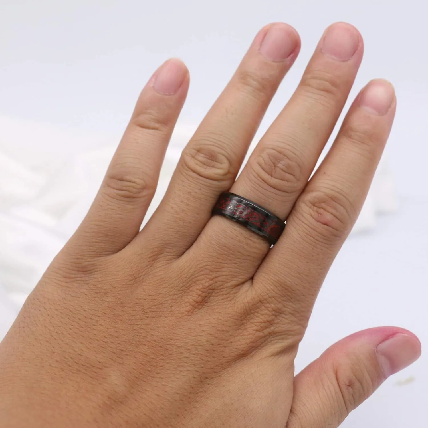ringheart 2 Rings His and Hers Couple Rings Red Cz Rings Womens Wedding Ring Sets Titanium Steel Mens Wedding Bands