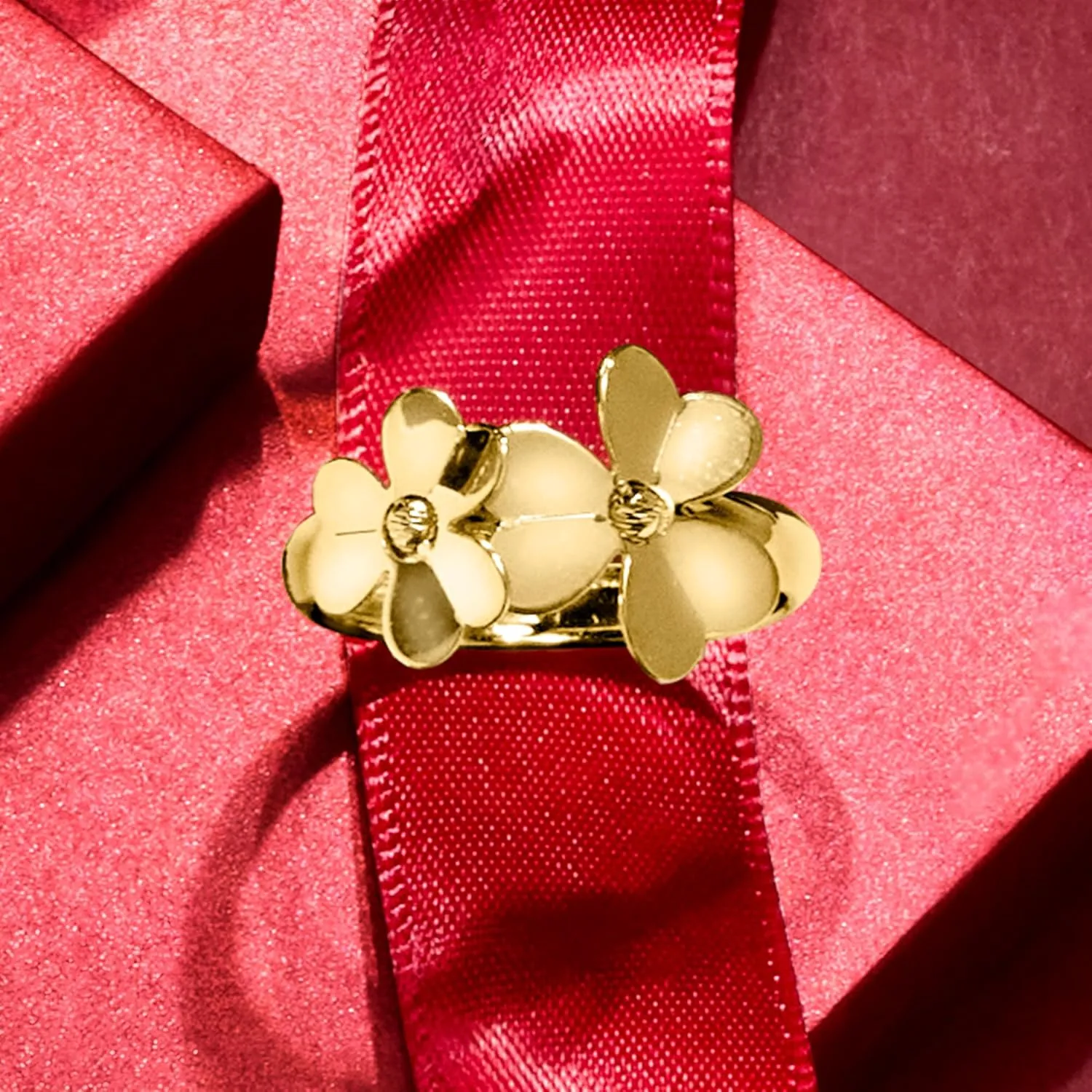 Ross-Simons Italian 14kt Yellow Gold Flower Ring
