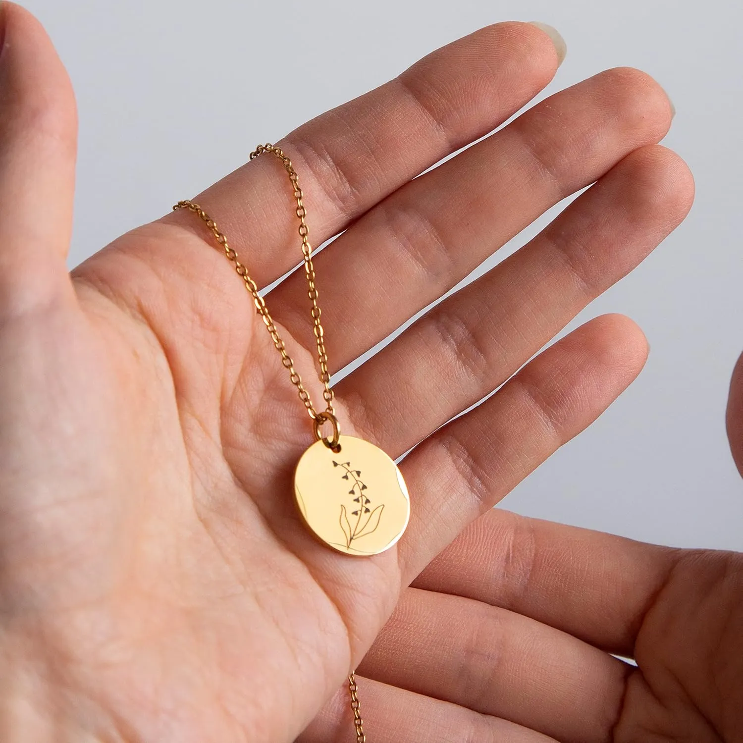 SIGONNA Birth Flower Necklace for Women - Coin Pendant Necklace - Necklaces Month Flower - Gold Chain Dainty Necklace