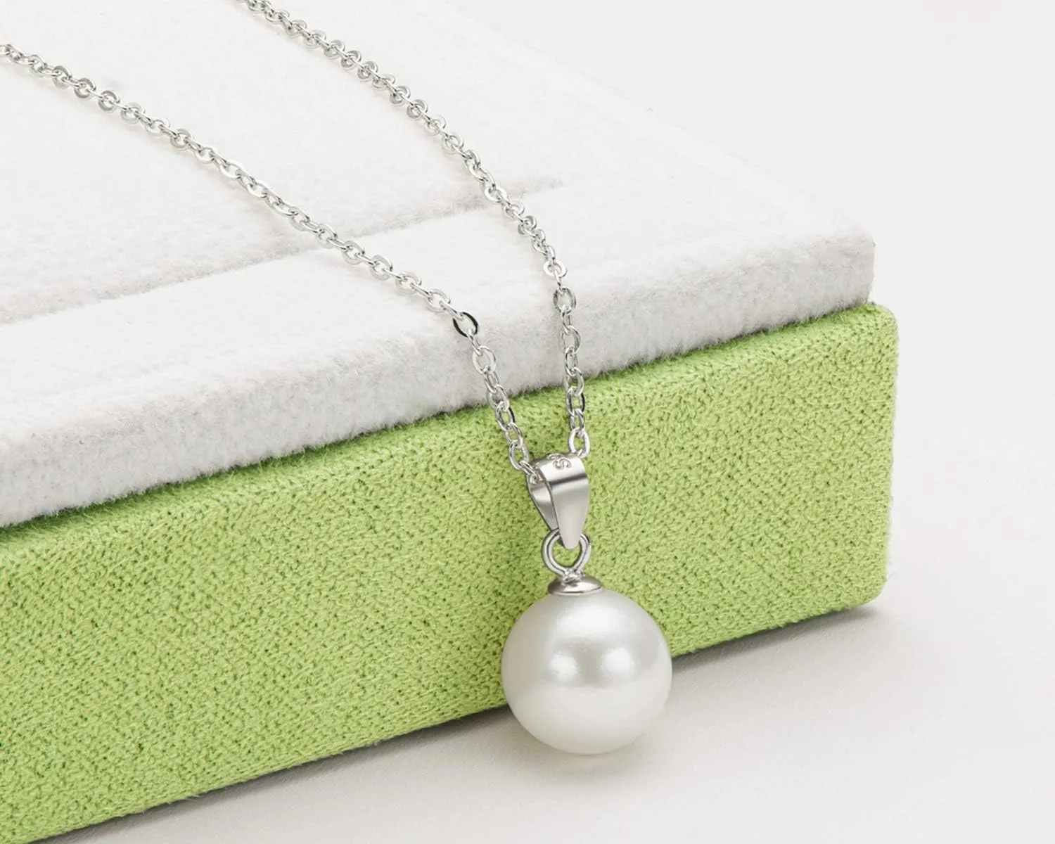 Simple Pearl Necklace for Women, 925 Sterling Silver Freshwater Cultured Single Pearl Pendant Necklaces, Anniversary Birthday Wedding Jewelry Gifts for Mom Wife Daughter