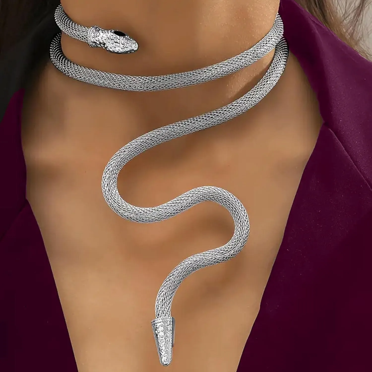 Snake Necklace, Punk Bendable Choker Necklaces Snake Skin Print Vintage Long Chain Necklace For Women Party Halloween Anniversary Birthday Jewelry Gift