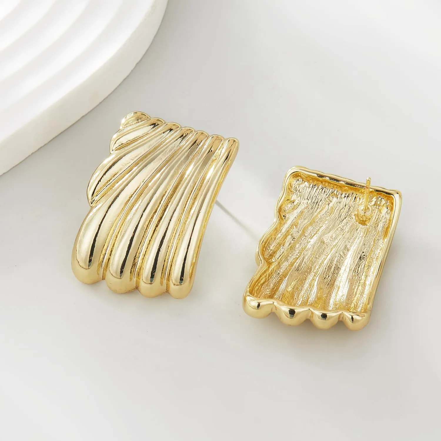 Stud Earrings for Women Gold Plated Chunky Stud Earring Geometric Statement Earrings Jewelry Gift Bow Stud Earrings for Women, Wedding Gifts, Graduation Gifts
