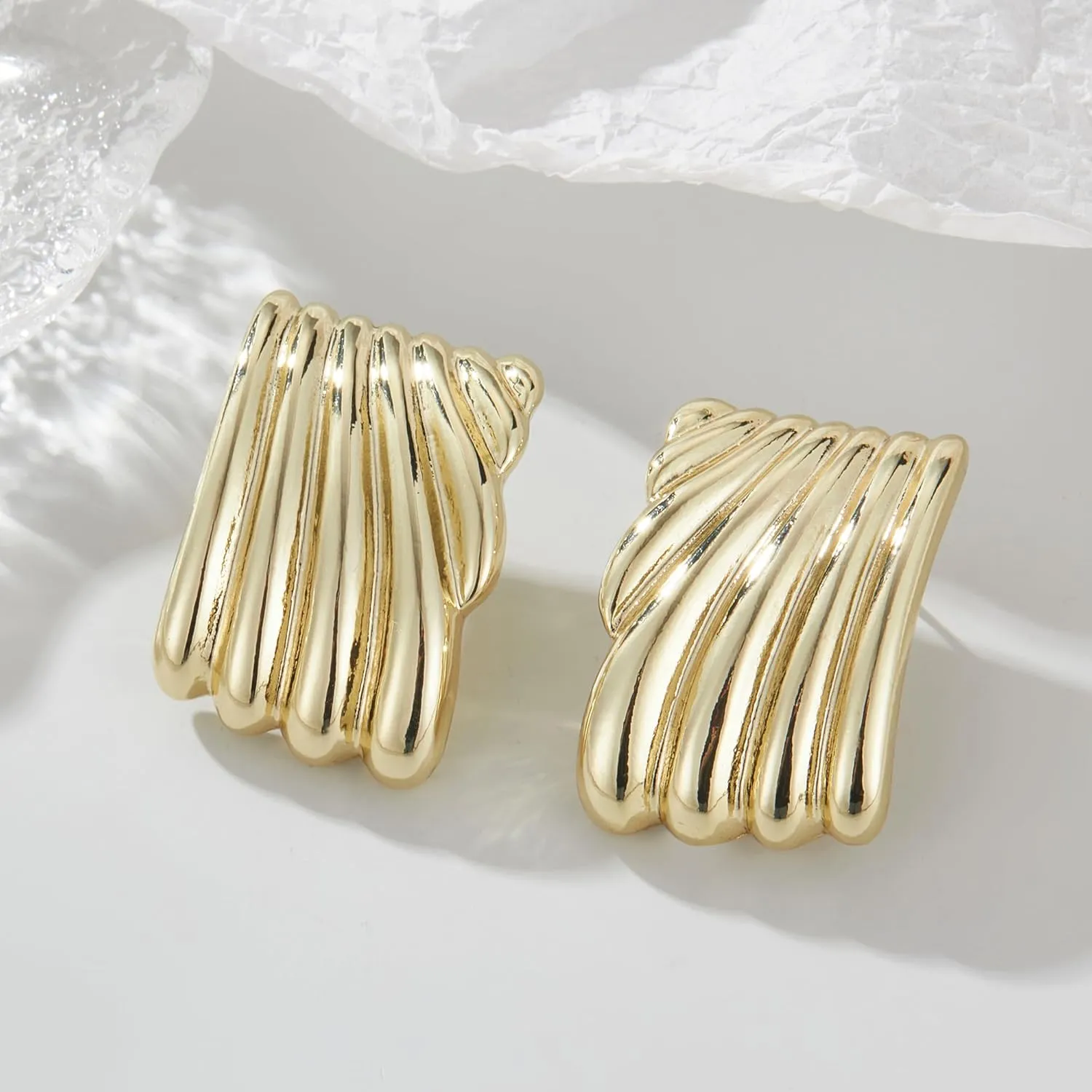 Stud Earrings for Women Gold Plated Chunky Stud Earring Geometric Statement Earrings Jewelry Gift Bow Stud Earrings for Women, Wedding Gifts, Graduation Gifts