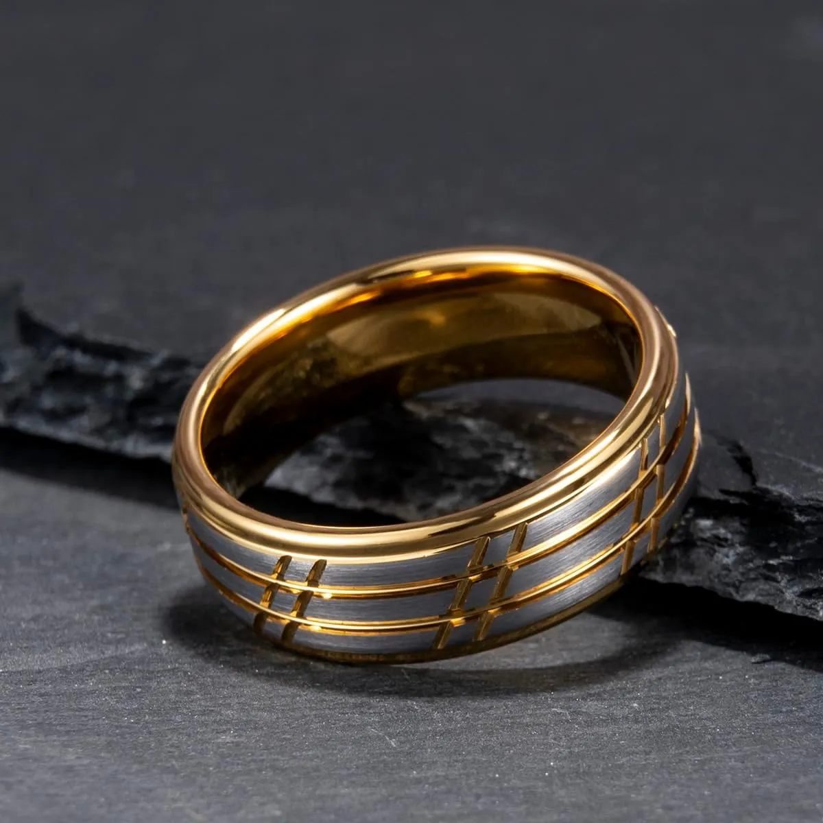Tungsten Carbide Men's Rings Wedding Bands for Men 8mm Fashion Golden Groove Matte Finish Couple Engagement Ring Polished Edge Comfortable Fit