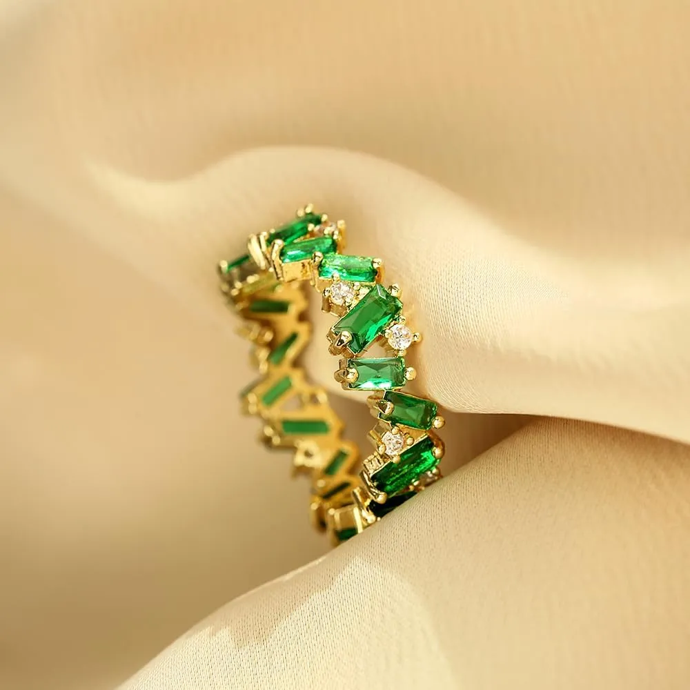 UILZ Green Cubic Zirconia Engagement Wedding Rings for Women Girls,Stackable Emerald Green Gold Rings for Women Brides Bridesmaid, Rhinestone Statement Ring Christmas Party Prom Jewelry