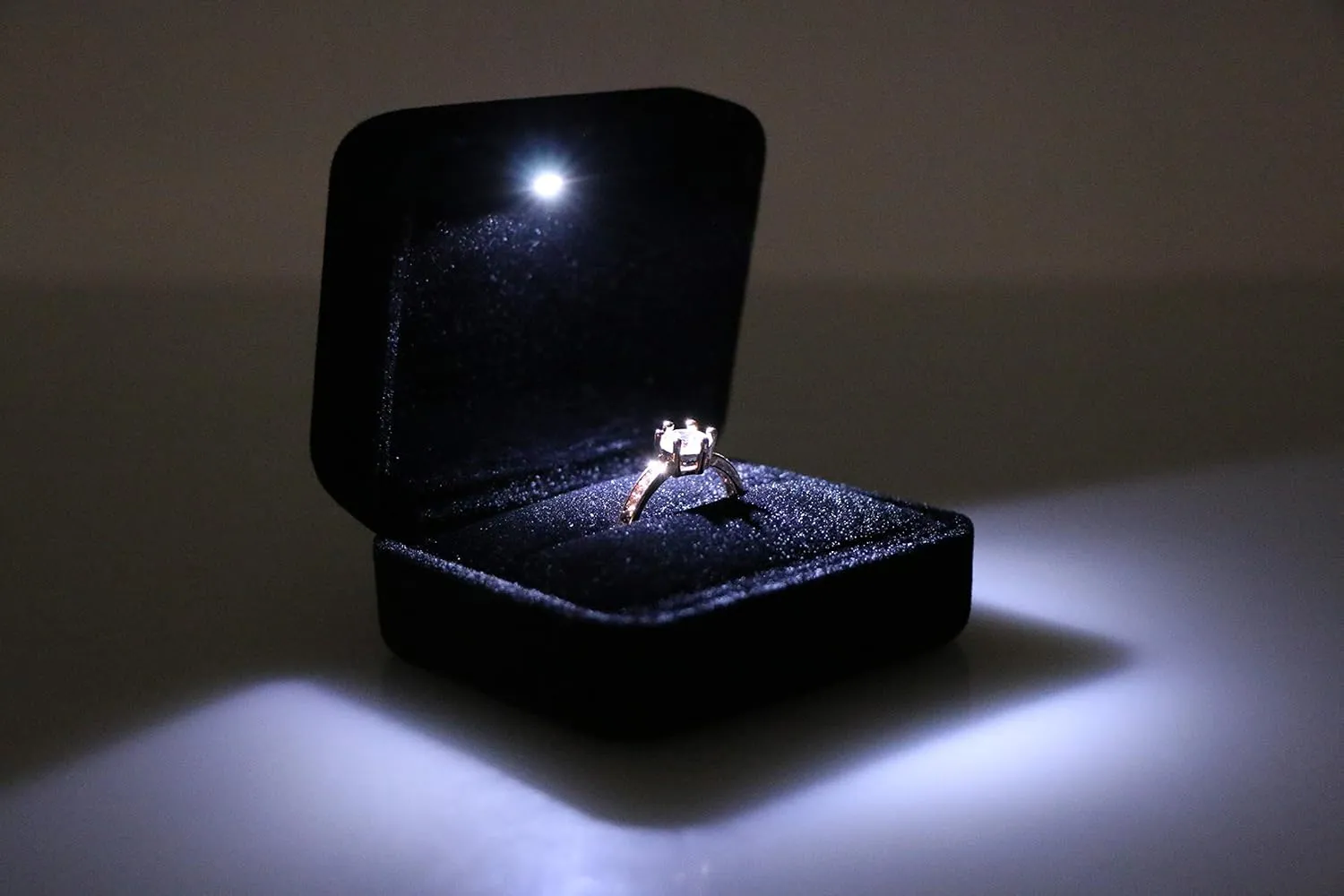 Velvet Metal Glossy with LED Jewelry Gift Box for Proposal, Engagement, Wedding - Easy to fit into Your Pocket or Handbag