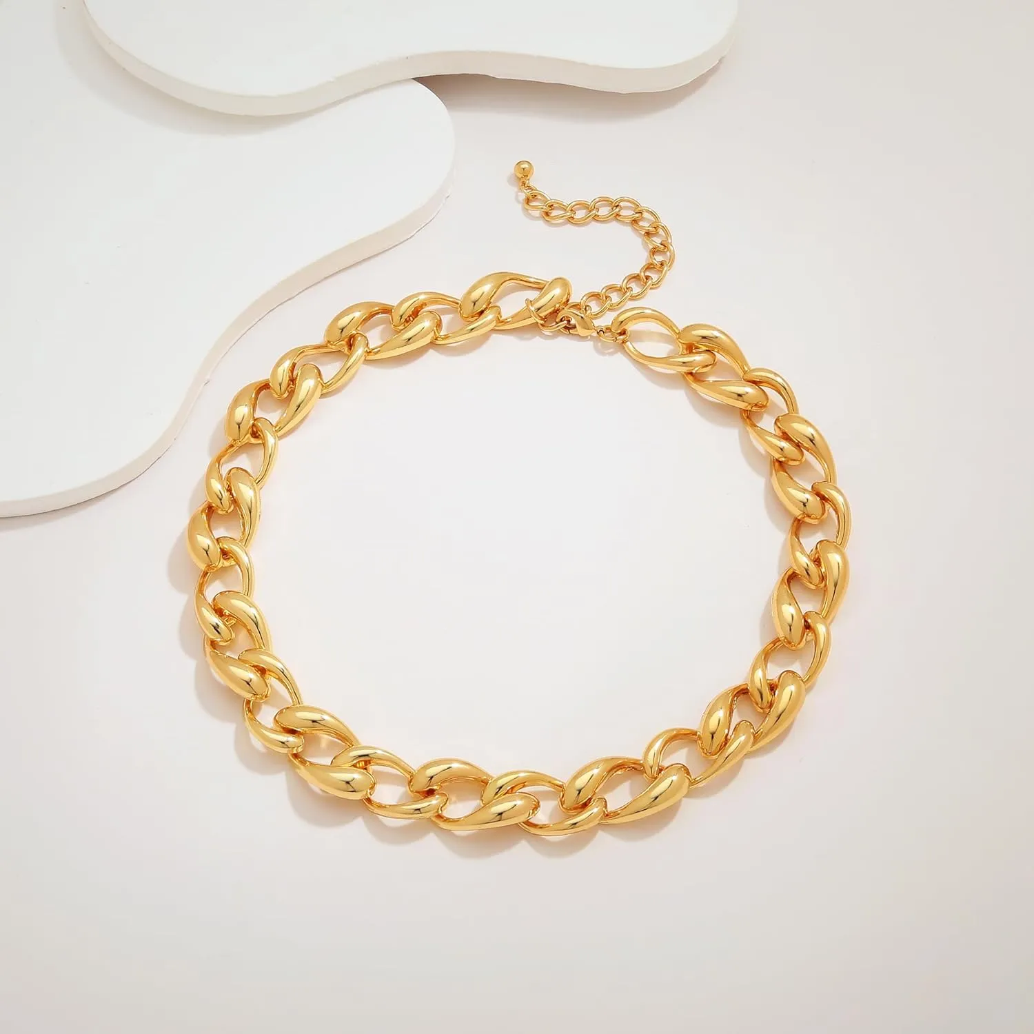 WOWORAMA Chunky Gold Necklace for Women Men Thick Chunky Chain Choker Necklace Unisex Trendy OT Toggle Necklace Cool Gold Statement Necklaces